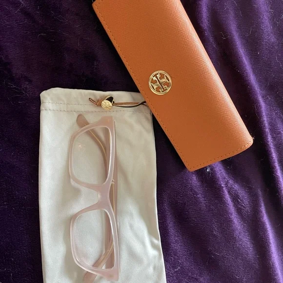 Tory Burch | Accessories | Tory Burch Pink Glasses Case With  display picture 3